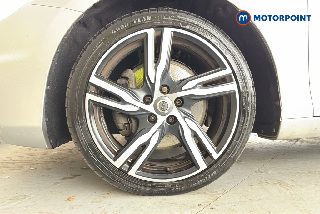 Volvo V40 T3 152 Inscription Geartronic Grey #36