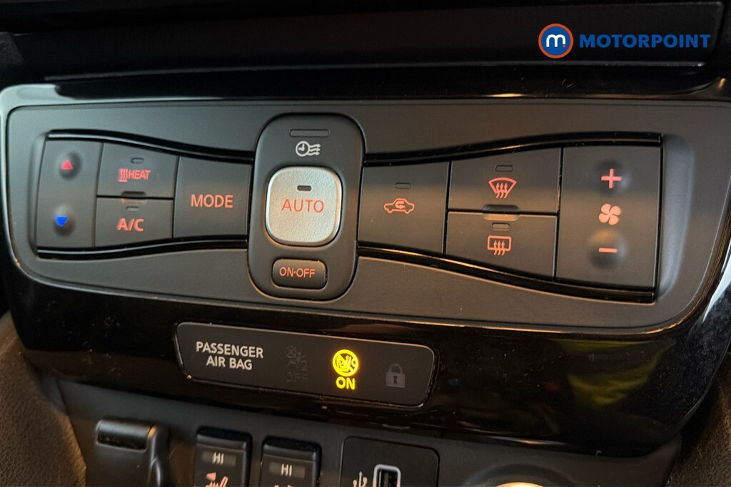 Nissan Leaf 110Kw Tekna 40Kwh Black #18