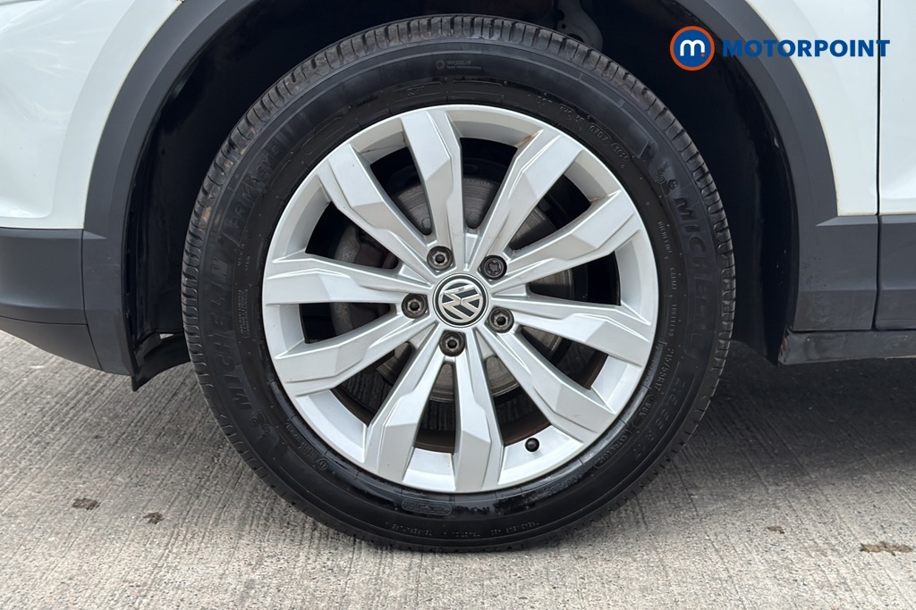 Volkswagen T-Roc 1.5 Tsi Evo R-line Dsg White #36