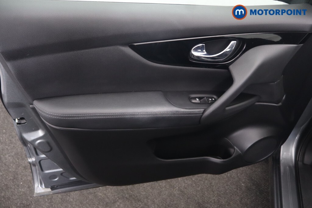 Nissan Qashqai 1.5 Dci 115 Acenta Premium Sat Nav Camera Black #25