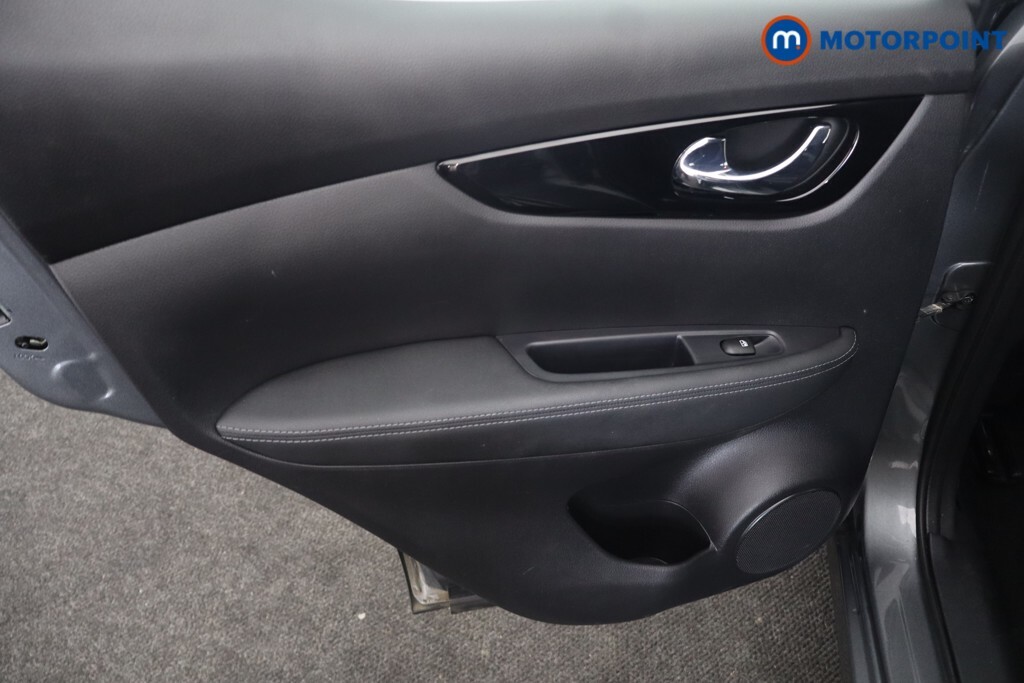 Nissan Qashqai 1.5 Dci 115 Acenta Premium Sat Nav Camera Black #24