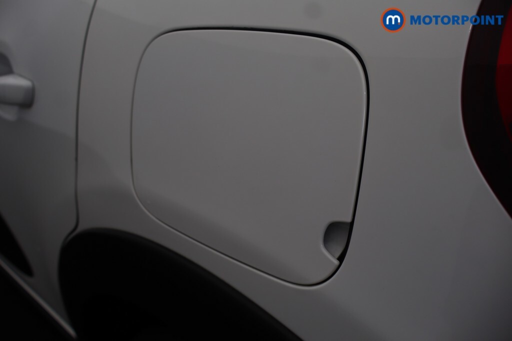 Citroen C3 1.2 Puretech Flair Hatchback Eur White #43