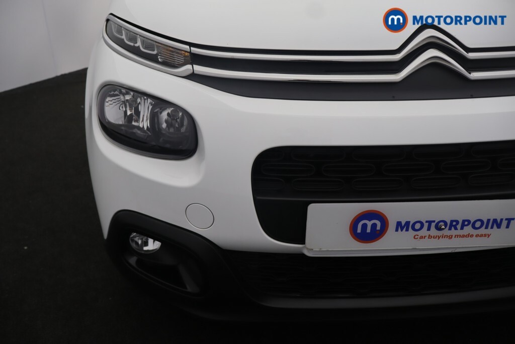 Citroen C3 1.2 Puretech Flair Hatchback Eur White #38