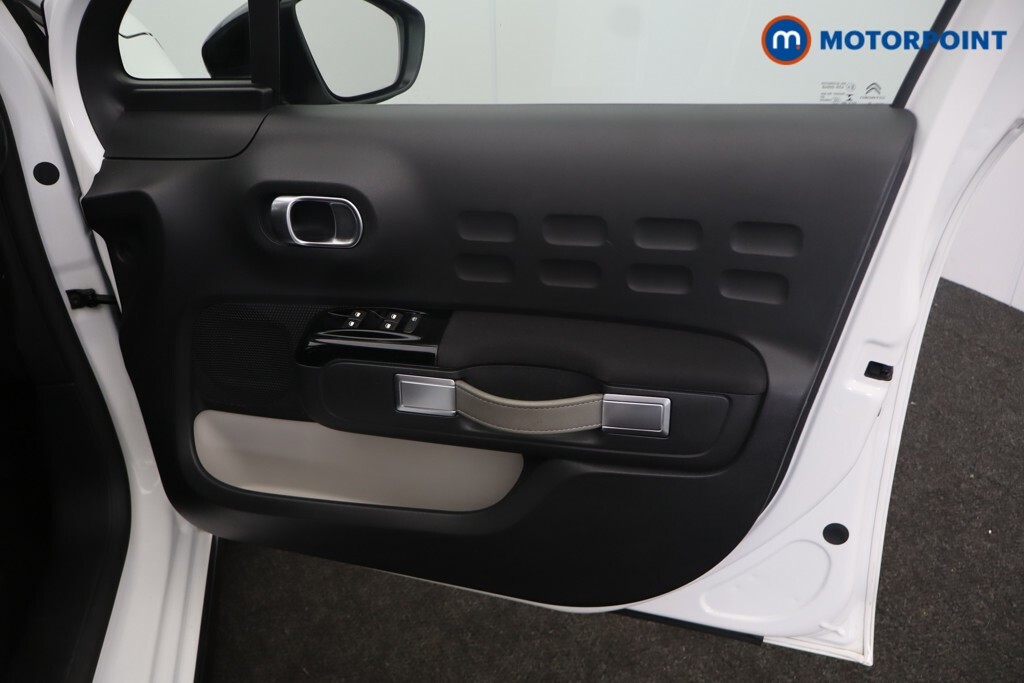 Citroen C3 1.2 Puretech Flair Hatchback Eur White #30