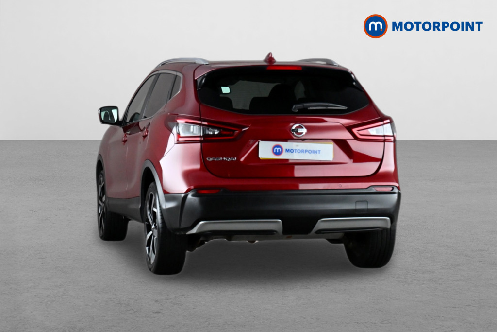 Nissan Qashqai 1.3 Dig-t N-motion Red #6