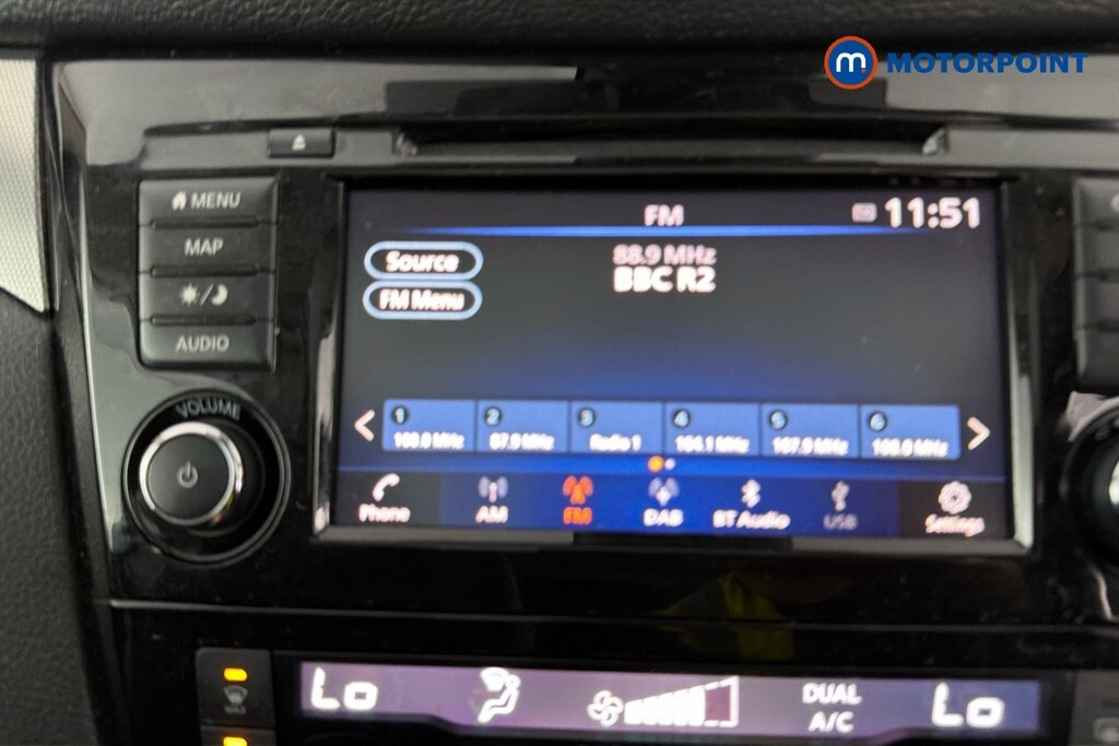 Nissan Qashqai Dig-t Acenta Premium Black #17