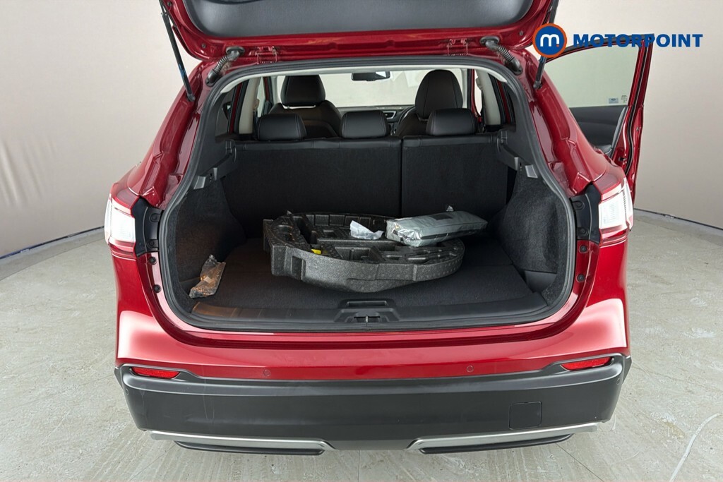 Nissan Qashqai Dig-t Acenta Premium Black #32