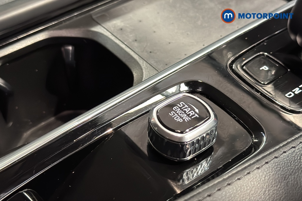 Volvo XC90 2.0 B5d 235 R Design Awd Geartronic Black #50