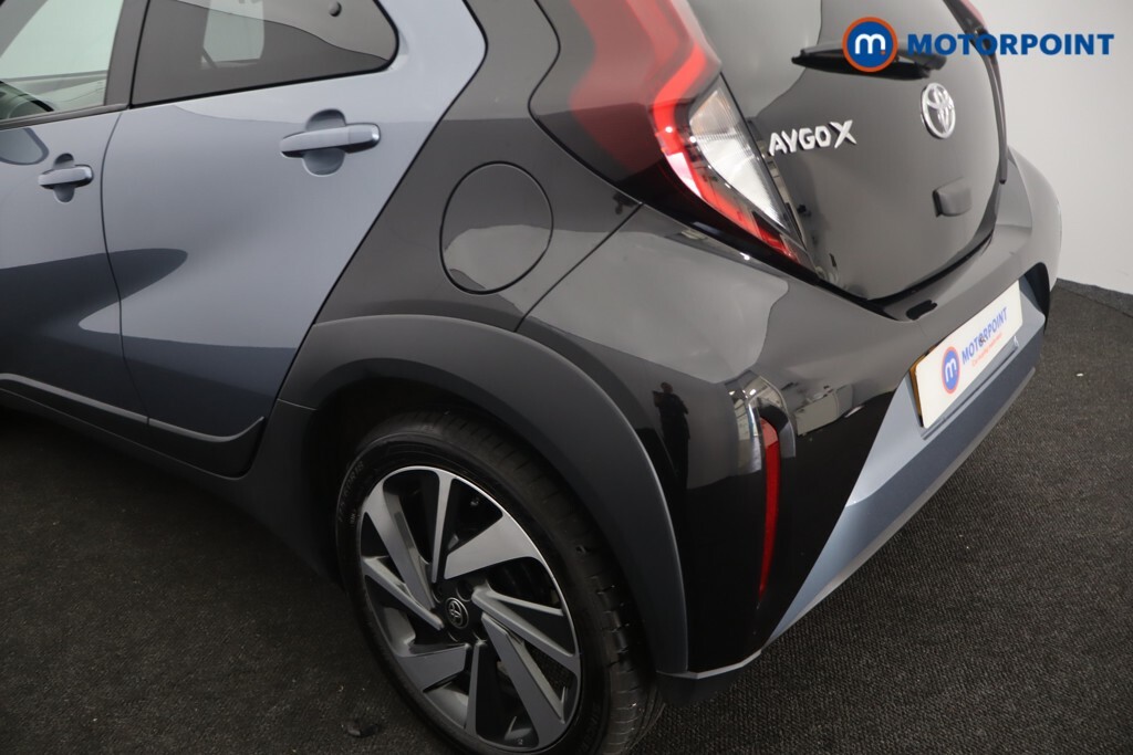 Toyota Aygo X 1.0 Vvt-i Edge X-shift Euro 6 Ss Green #43