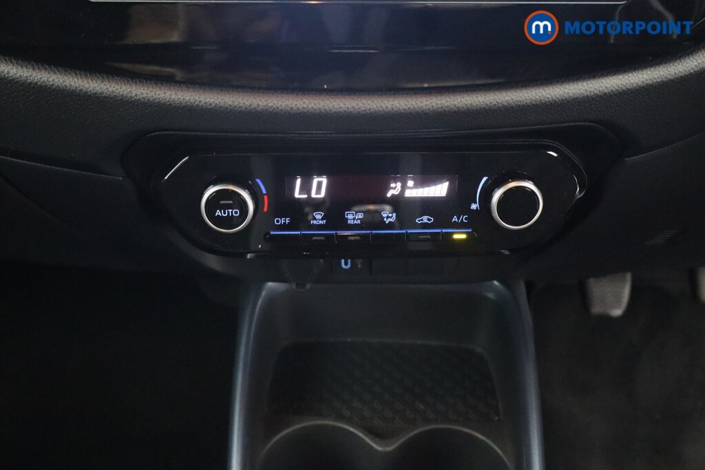 Toyota Aygo X 1.0 Vvt-i Edge X-shift Euro 6 Ss Green #11