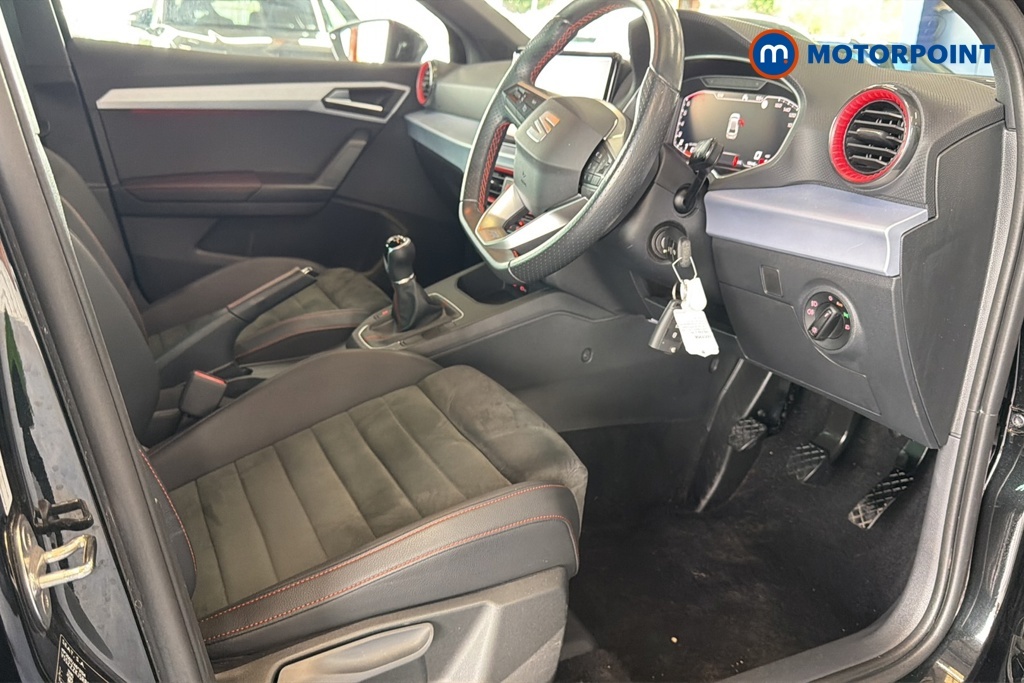 Seat Ibiza 1.0 Tsi 110 Fr Sport Red #24