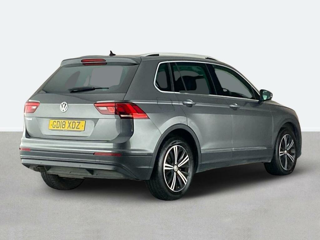 Volkswagen Tiguan 2.0 Tdi 150 Se GD18XDZ Grey #3