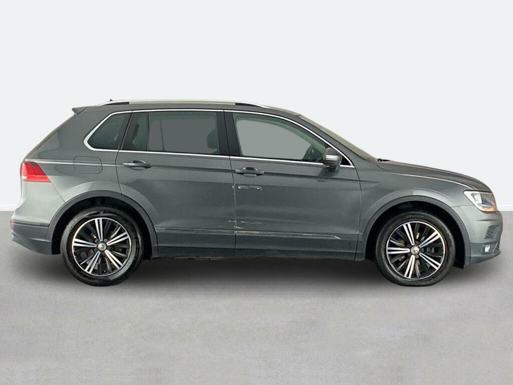 Volkswagen Tiguan 2.0 Tdi 150 Se GD18XDZ Grey #2