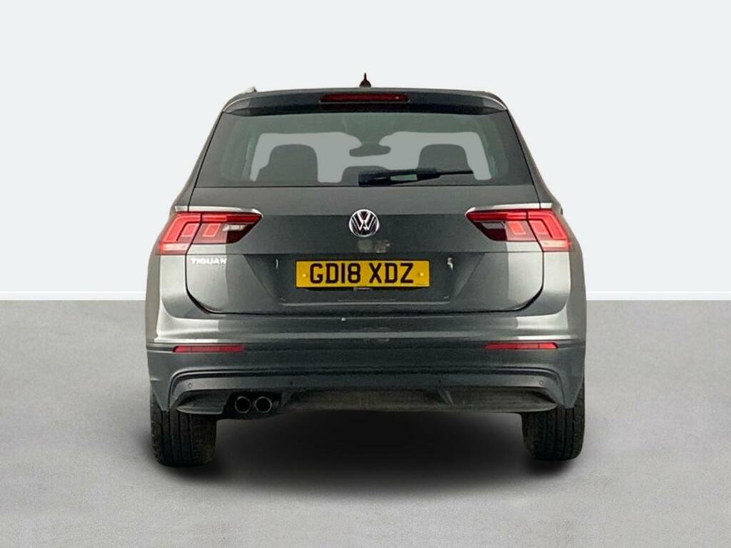 Volkswagen Tiguan 2.0 Tdi 150 Se GD18XDZ Grey #4