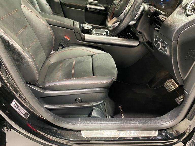 Mercedes-Benz B Class 1.3 B250e 15.6Kwh Amg Line Executive Mpv Pet White #22