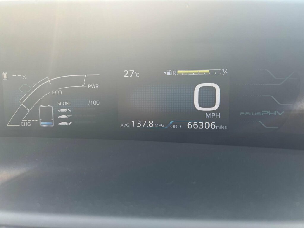 Toyota Prius Hatchback 1.8 Hybrid Euro6 201818 Silver #29
