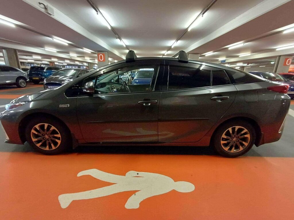 Toyota Prius 1.8 Vvt 8.8Kwh Excel Cvt Euro 6 Ss Grey #4