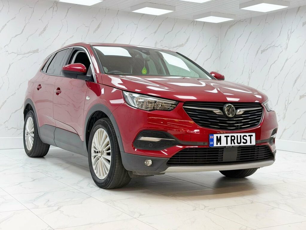 Vauxhall Grandland X 1.6L Tech Line Nav Red #2