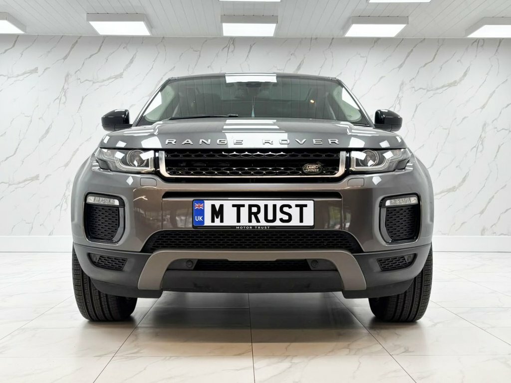 Land Rover Range Rover Evoque 2L Se Tech YA18JSZ Grey #3