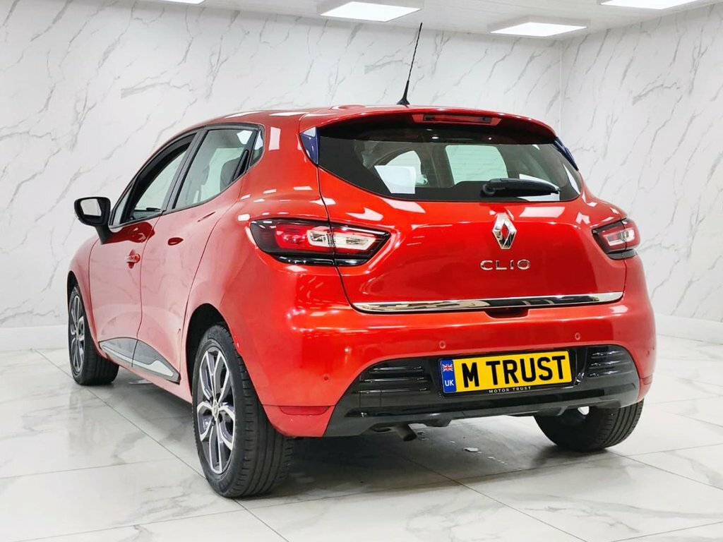 Renault Clio Hatchback YY18JKV Red #6