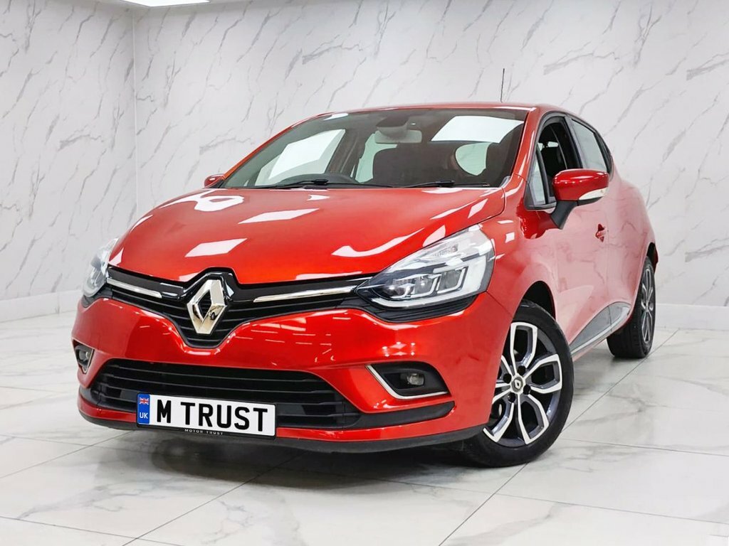 Renault Clio Hatchback YY18JKV Red #2