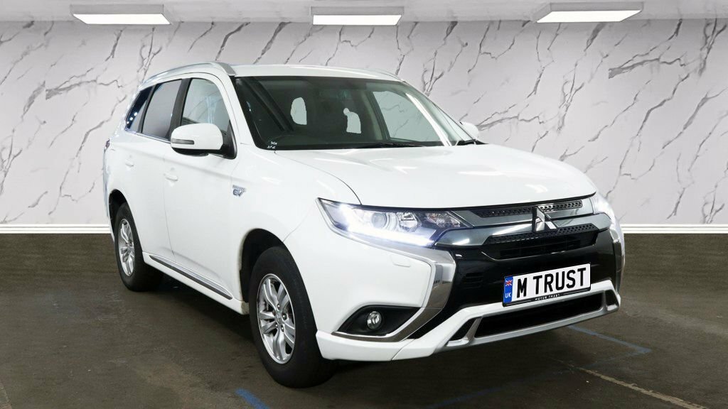 Mitsubishi Outlander 2.4L Verve White