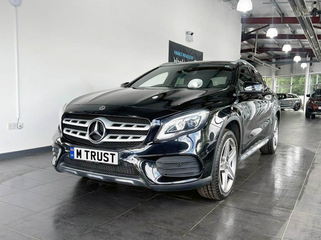 Mercedes-Benz GLA Class 1.6L Amg Line EA68OXW Black #4