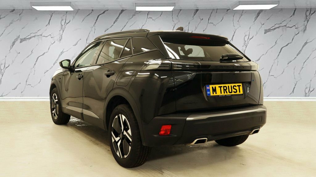 Peugeot 2008 1.2L Allure Black #3