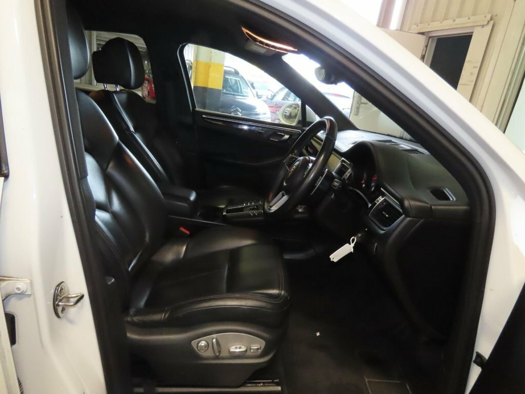 Porsche Macan 4X4 3.6T V6 Turbo Pdk 4Wd Euro 6 Ss 20141 Black #7