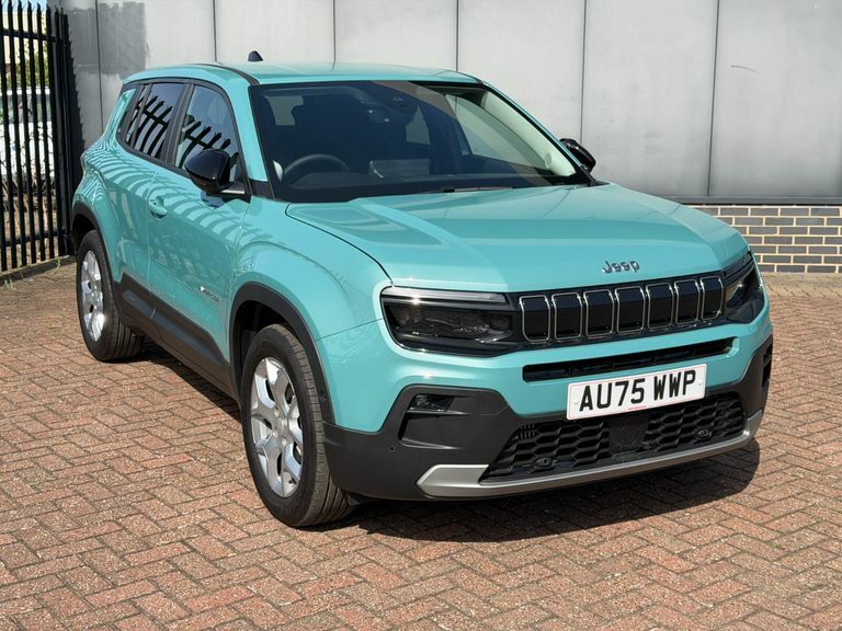 Jeep Avenger 1.2 E-hybrid Summit Dct