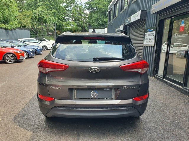 Hyundai Tucson 1.7 Crdi Blue Drive Se Nav Suv Dct Euro MT18PPO Grey #5