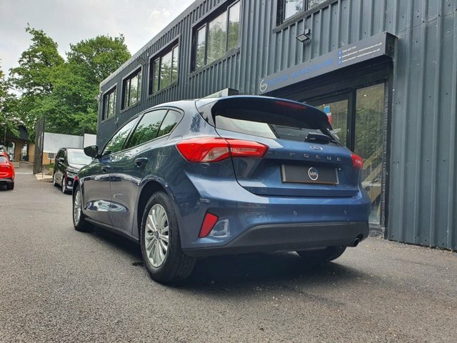 Ford Focus 1.5 Ecoblue Titanium Hatchback E BP69CCF Blue #2