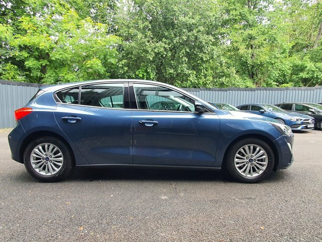 Ford Focus 1.5 Ecoblue Titanium Hatchback E BP69CCF Blue #6