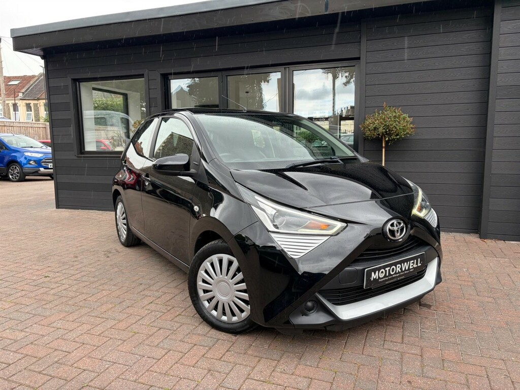 Toyota Aygo Hatchback Black