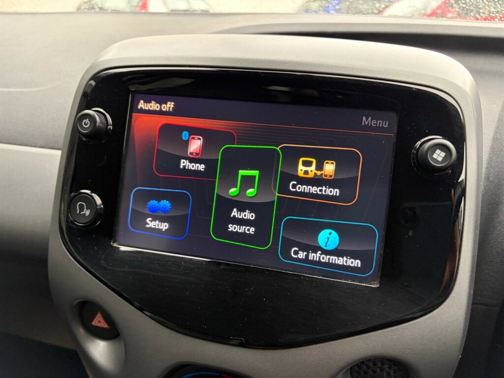 Toyota Aygo Petrol Gold #17