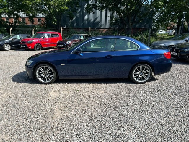 BMW 3 Series 2.0 320D Se Convertible Euro 5 Blue #4