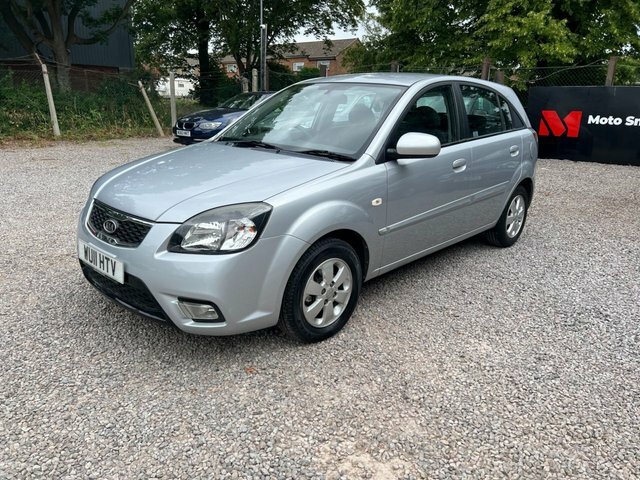 Kia RIO 1.4 2 Ipd Hatchback 139 Gkm, 9 Silver #3