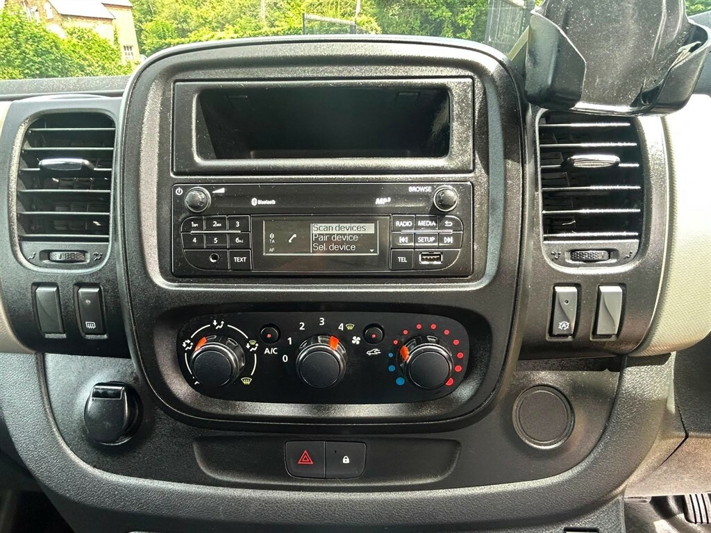 Renault Trafic 1.6 Sl27 Sport Energy Dci Sr Pv 120 Bhp Grey #8