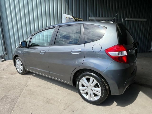 Honda Jazz 1.4 I-vtec Es Plus T Hatchback Cvt Euro YH14DLZ Grey #6