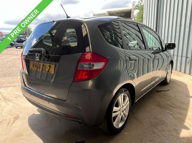 Honda Jazz 1.4 I-vtec Es Plus T Hatchback Cvt Euro YH14DLZ Grey #3