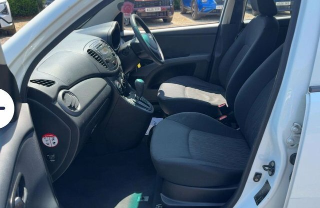 Hyundai I10 1.2 Classic Euro 5 Red #3