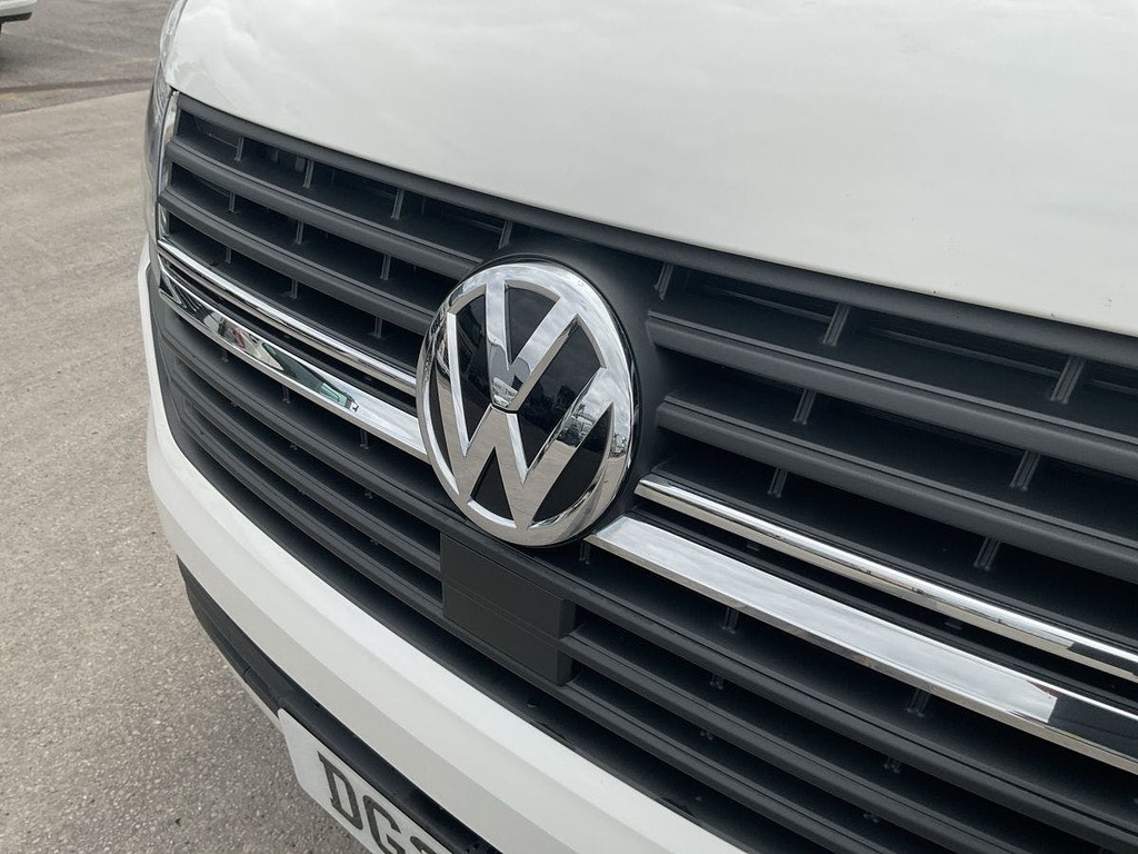 Volkswagen Transporter 2.0 Tdi 150 Highline Kombi Van  #16