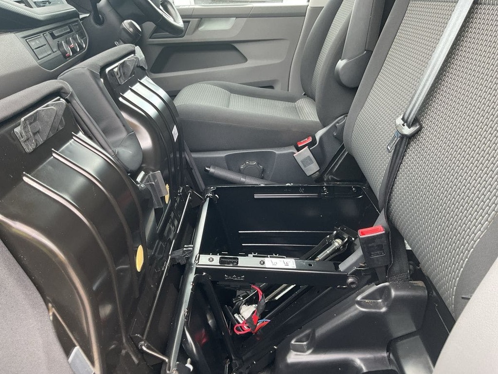 Volkswagen Transporter 2.0 Tdi 150 Highline Kombi Van  #20