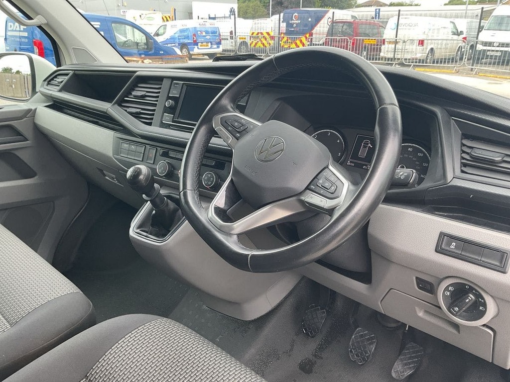 Volkswagen Transporter 2.0 Tdi T28 Highline Panel Van F White #5