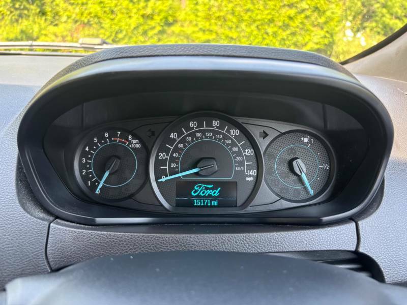Ford KA 1.2 85 Active - 2018 68 White #4