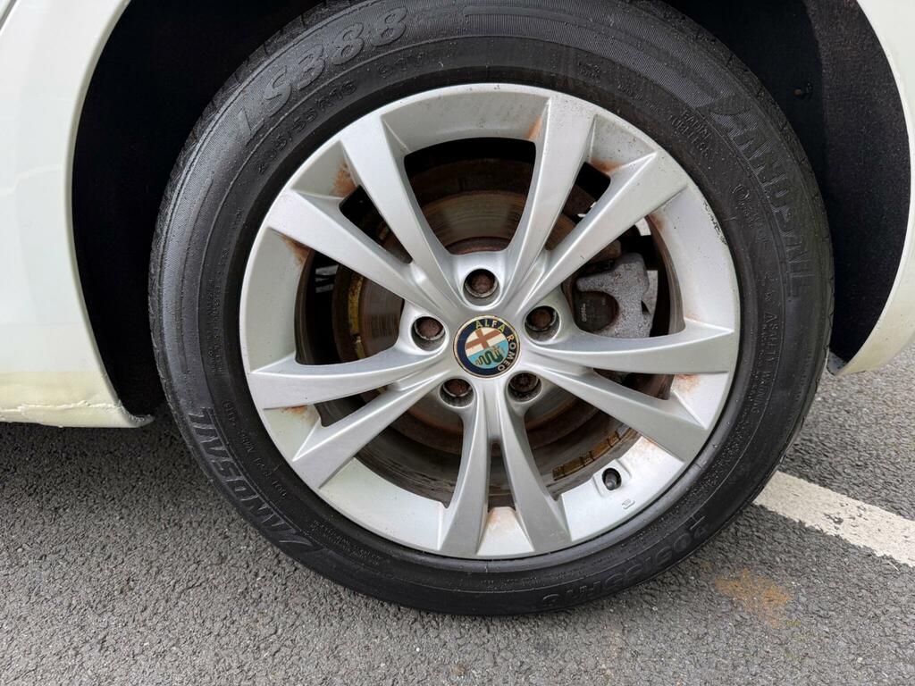 Alfa Romeo Giulietta Multiair Veloce Tb 5-Door Grey #16
