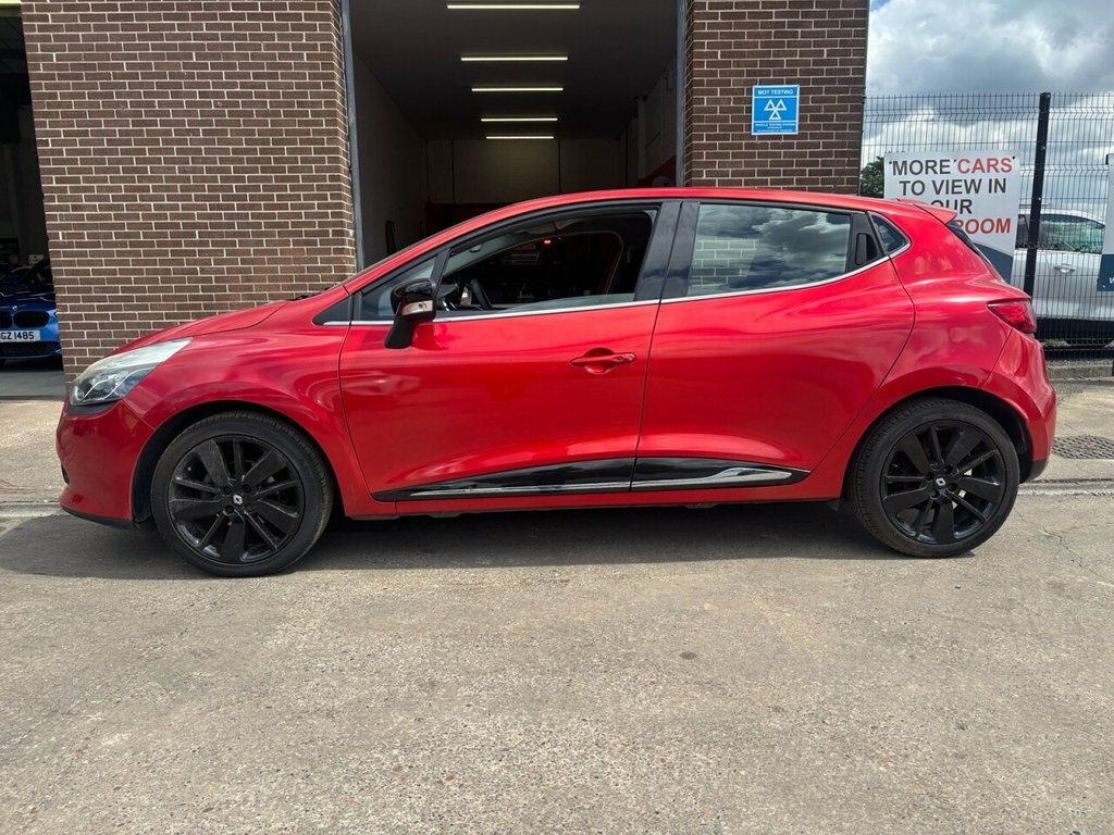 Renault Clio 0.9L Dynamique S Medianav Red #4