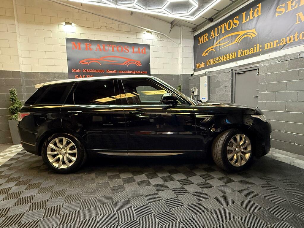 Land Rover Range Rover Sport Hse Black #2