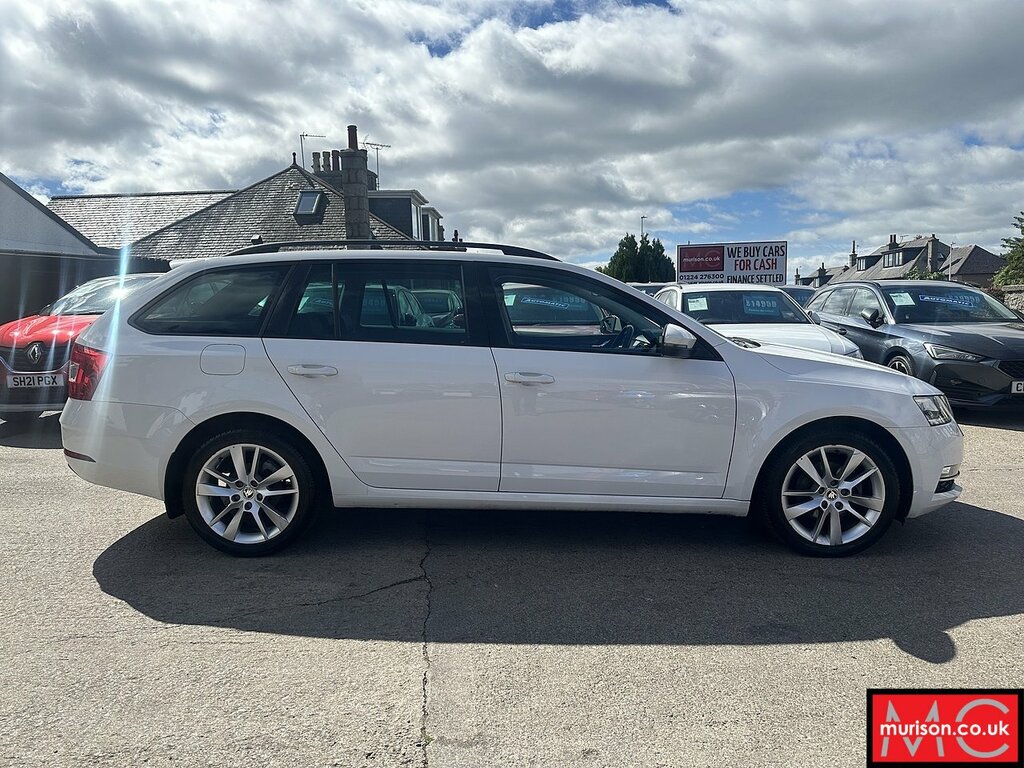 Skoda Octavia Se L LW17DTF White #3