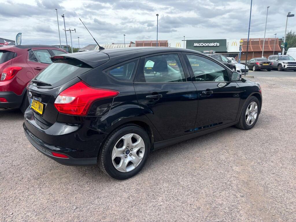 Ford Focus Hatchback 1.6 Edge Euro 5 201463 Black #4